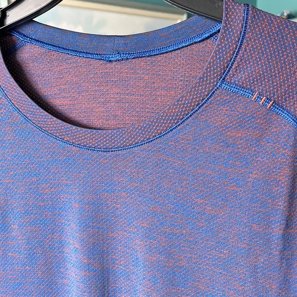 Lululemon Metal Vent Tech Short Sleeve T-Shirt (M) - Picture 4 of 6